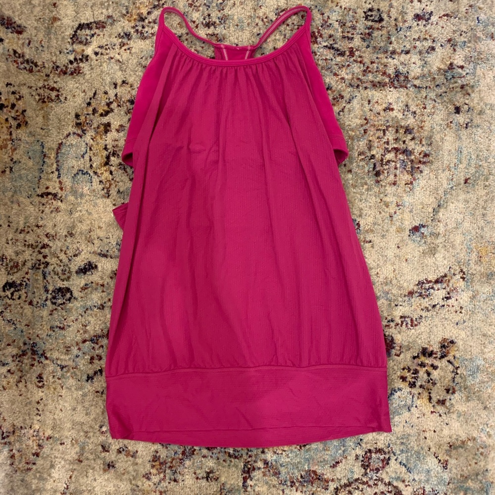 Lululemon tank